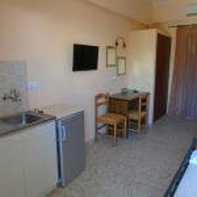 Adonis Beach Hotel Ираклион Экстерьер фото