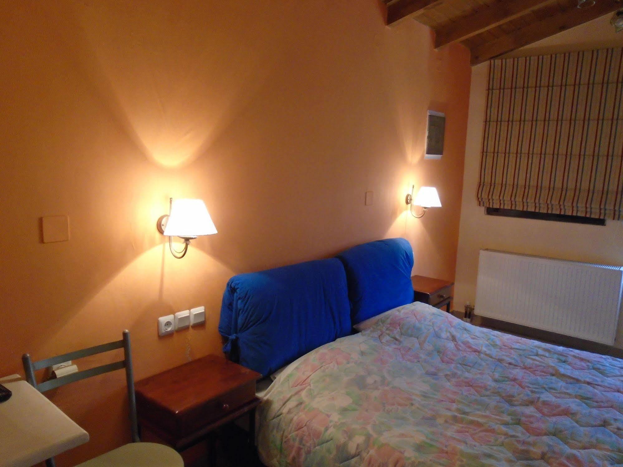 Adonis Beach Hotel Ираклион Экстерьер фото
